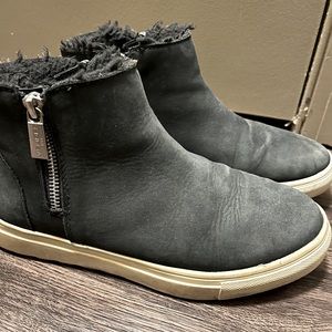 JSLIDES Women’s Poppy Ankle Boot